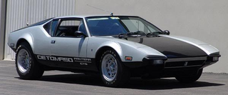 Illustration for article titled LaLD Engine Week: Tomica De Tomaso Pantera GTS